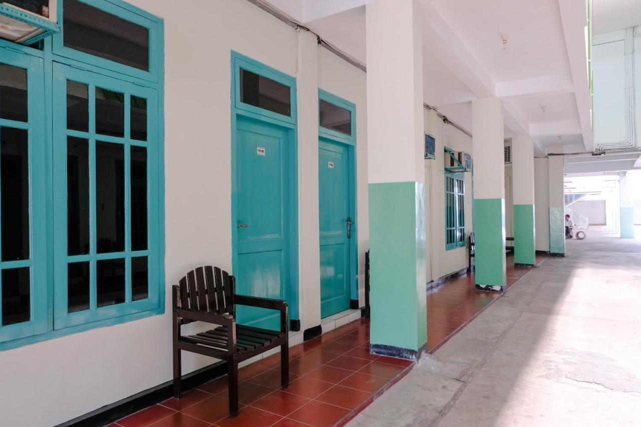 Hotel Taman Indah Madiun Exterior foto